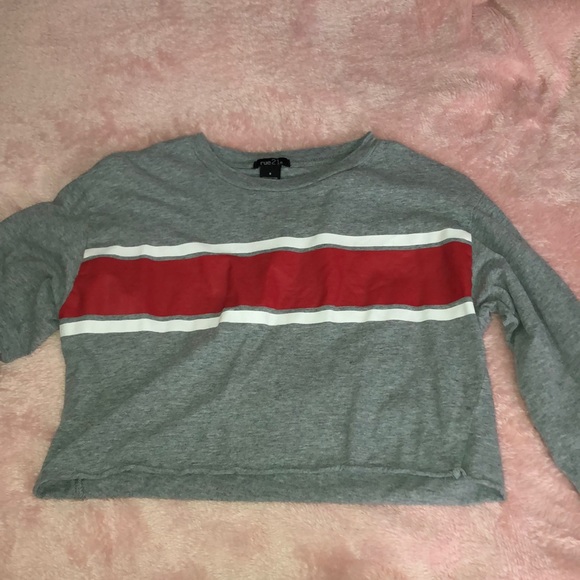 crop top - Picture 1 of 2